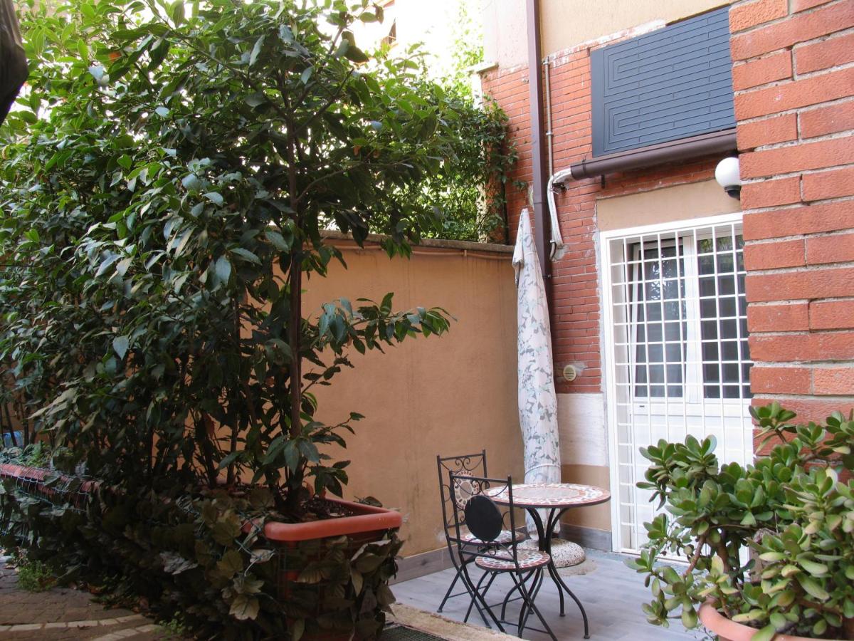 Guest House Piazza Bologna - image 3