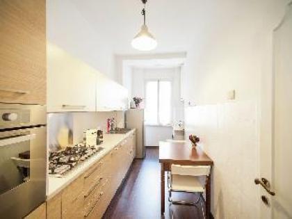 Spacious Apartment in Rome near Sea - image 15