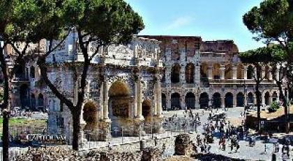 DRS Roman's ruins Wonderful stay at Colosseum apt - image 17