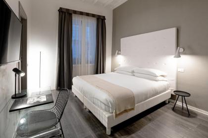 N - SPACE modern guestrooms - image 16