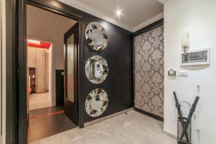 Trastevere Modern Apartment - image 20