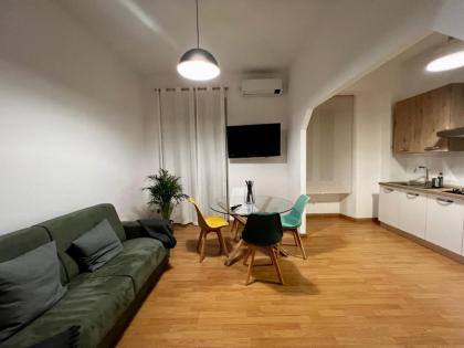 Conte Rosso Apartment - image 3