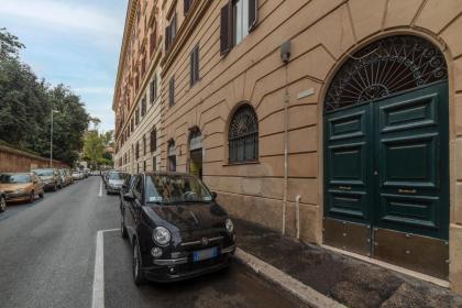 Villa Borghese & Villa Albani Apartment - image 20