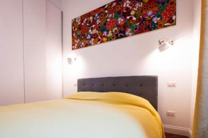 Trastevere Colorful Apartment with Terrace! - image 14