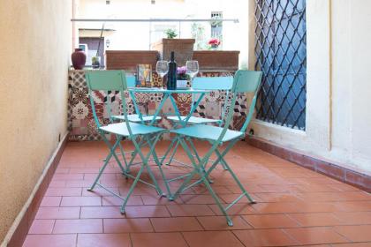 Trastevere Colorful Apartment with Terrace! - image 20