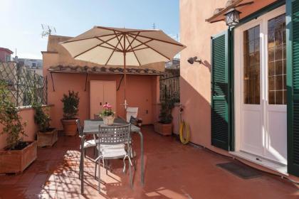 Trastevere Luxury Apartment with Terrace