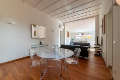 Trastevere Luxury Apartment with Terrace - image 10