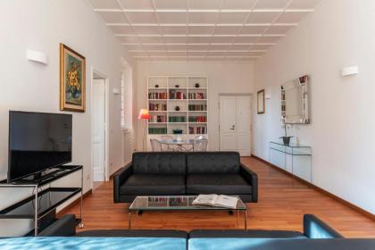 Trastevere Luxury Apartment with Terrace - image 6