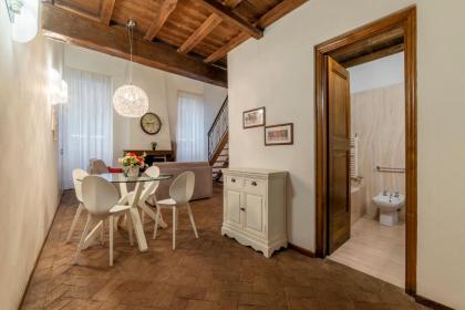 Foro Romano Stylish and Central Apartment - image 8