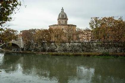 Close to San Pietro and Castel S Angelo Loft Gianicolo - image 3