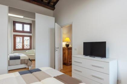 Palazzo Altieri Penthouse Apartments - image 15