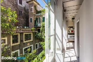 RSH Spanish Steps Luxury Apartments - image 5