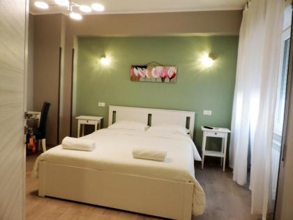 Pretty Tiburtina Room - image 10