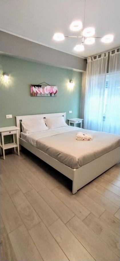 Pretty Tiburtina Room - image 14