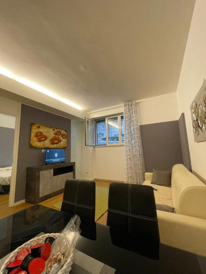 STATONIA DESIGN APARTMENT -AC - WiFi - image 19