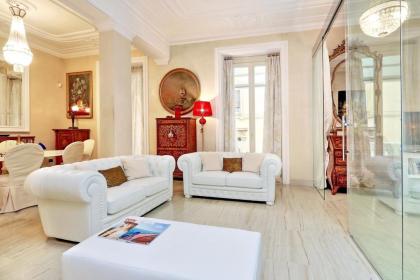 Rome luxury apartment to Spanish Steps - image 11