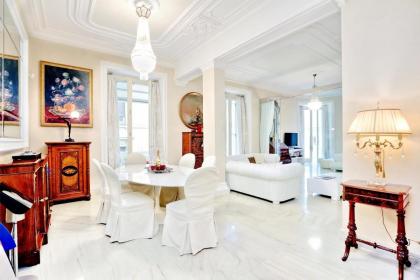 Rome luxury apartment to Spanish Steps - image 5