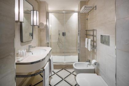 UNAHOTELS Trastevere Roma - image 8