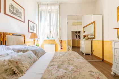 Cozy and Chic Suite near Campo de Fiori - image 14