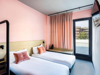 Ibis Styles Roma Aurelia - image 9