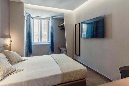 The Point Suites Rome - Guest House - image 6