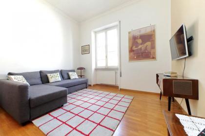 Chinotto Spacious Apartment - image 12