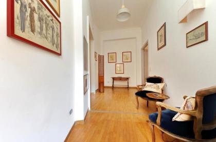 Chinotto Spacious Apartment - image 14