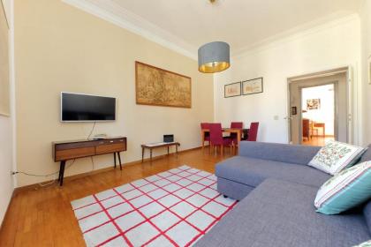 Chinotto Spacious Apartment - image 8