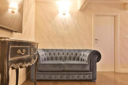 Grottini Luxury Suites ~ Pantheon - image 3