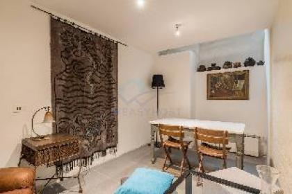 Cozy Entire Apt Close To Piazza Trilussa Rome