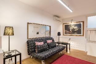 Cozy Entire Apt Close To Piazza Trilussa - image 3