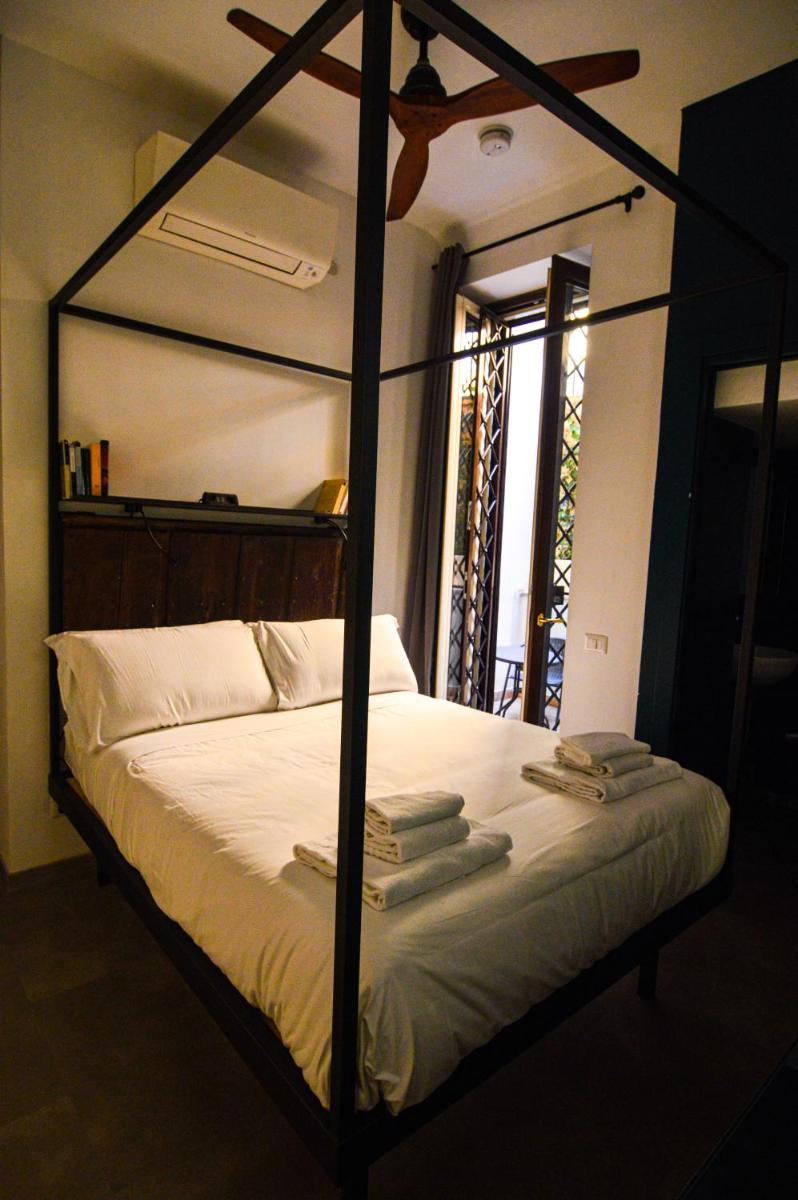 Flatinrome Rooms in Trastevere - image 3