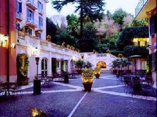 Hotel De Russie - image 5