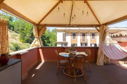 Penthouse with Jacuzzi on Terrace in Trastevere - image 16