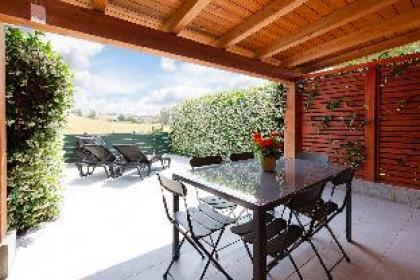 Apt 4 - Tenuta Capizucchi - Pool & Garden - image 7