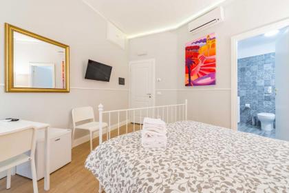 Un Attimo A Roma B&B - image 20