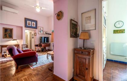 Amazing apartment in Roma with WiFi and 2 Bedrooms - image 12