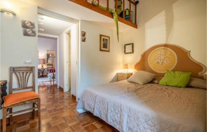 Amazing apartment in Roma with WiFi and 2 Bedrooms - image 18