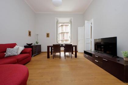 Spacious Belli Apartment Rome