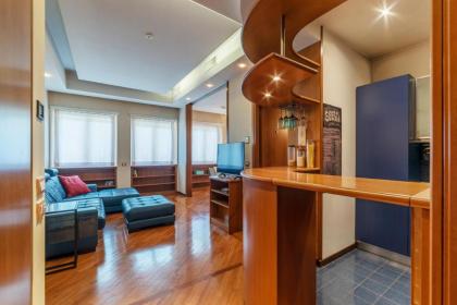 Deep Blue Apartment - image 14