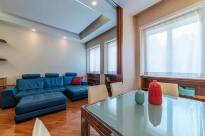 Deep Blue Apartment - image 15