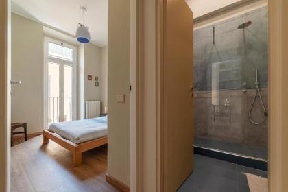 Vittorio Emanuele Cozy Flat - image 11