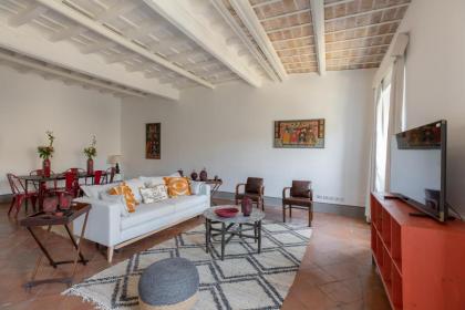 iFlat Campo dei Fiori Stylish Apartment - image 8