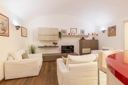 Rome As You Feel - Santamaura Vatican Apartment - image 17