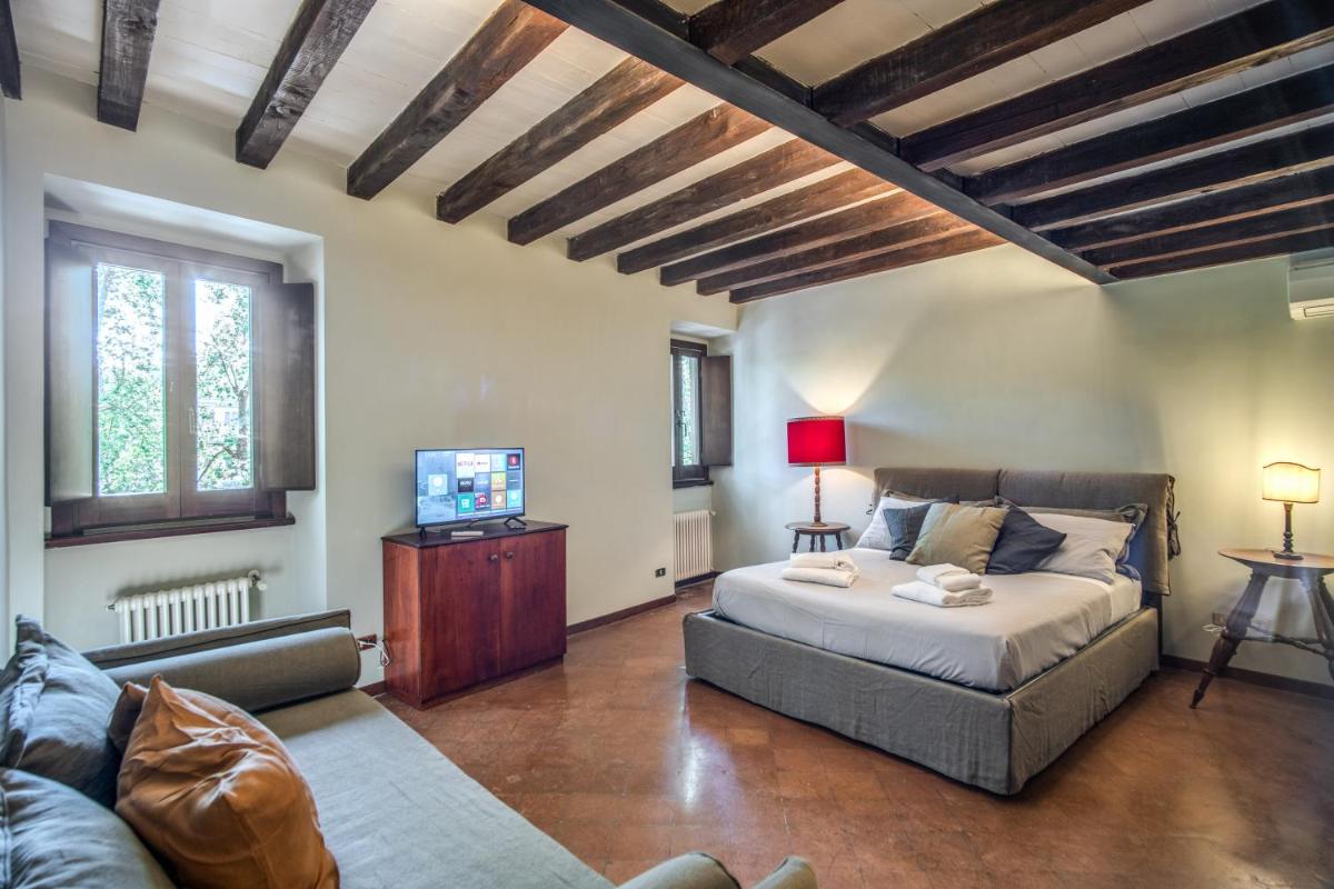 Sant'eligio attic with exclusive terrace campo di fiori - image 4