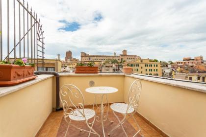 Roma Maxima: Amazing view of the Roman Forum - image 11