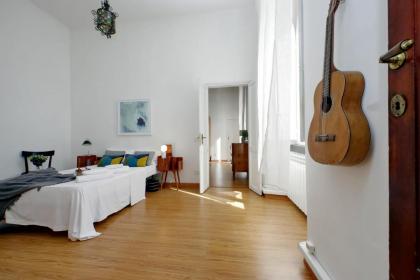 Cavour 2 bedrooms apartment - image 18