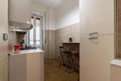 Rione Monti Terrace Apartment - image 10