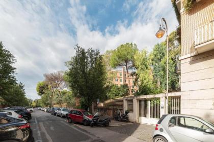 Rione Monti Terrace Apartment - image 15