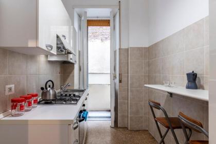 Rione Monti Terrace Apartment - image 16